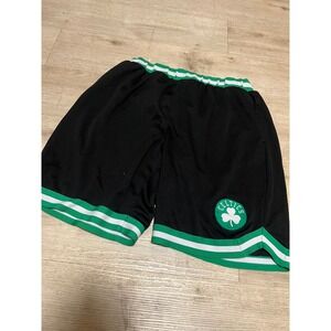 NBA Boston Celtics Basketball Gym Shorts Mens XXL Black Green Striped Trim